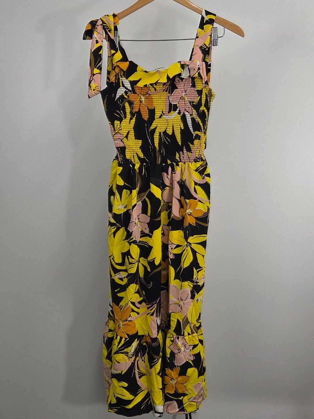 Who What Wear Midi Dress Women’s XS Firework Floral Smocked Bodice Tie Strap NWT